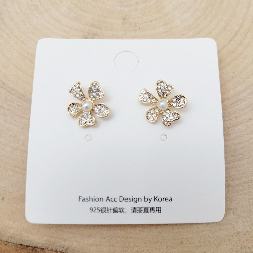 Brand New Gold Tone Flower Pearl Rhinestone Earrings